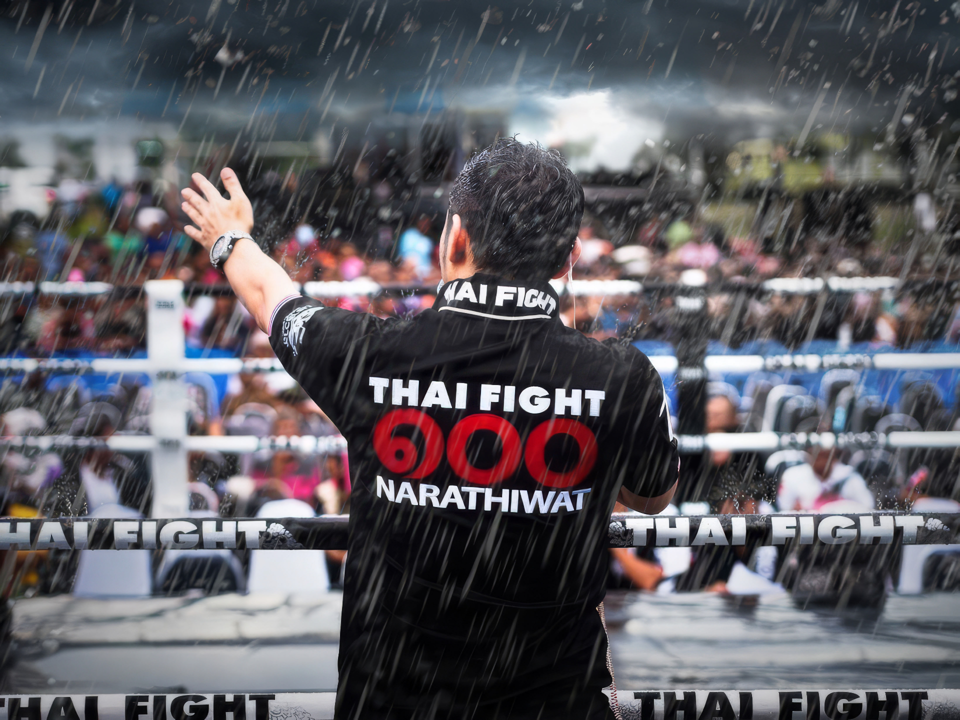 แสนชัย ขึ้นเวที THAI FIGHT · พิธีกรร่วมโชว์