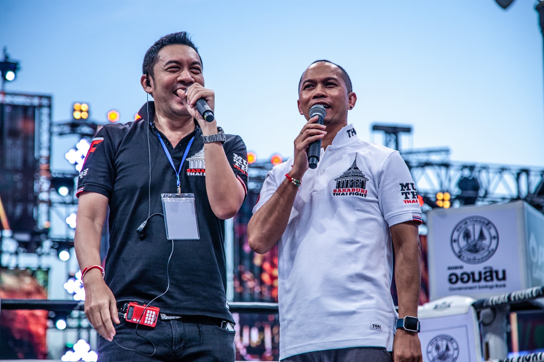 THAI FIGHT สระบุรี · พิธีกรคู่บนเวที